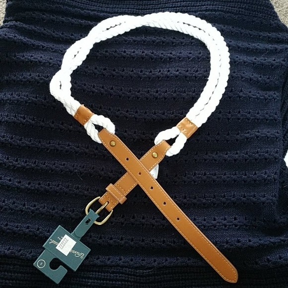 Universal Thread Accessories - 4Left...NWT Universal Thread Double Rope belt